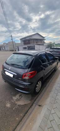 PEUGEOT 207 1.4 XR SPORT 8V FLEX 4P MANUAL PEUGEOT 207 1.4 XR SPORT 8V FLEX 4P MANUAL